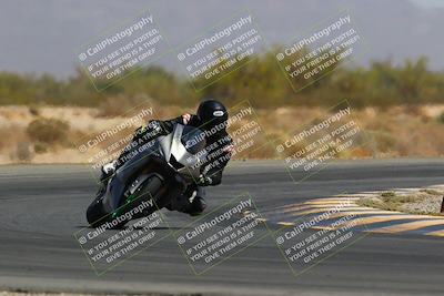 media/Apr-10-2022-SoCal Trackdays (Sun) [[f104b12566]]/Turn 15 (145pm)/